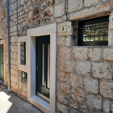 Seaside House Stari Grad, Hvar - 25359 Feriehus Stari Grad (Hvar)